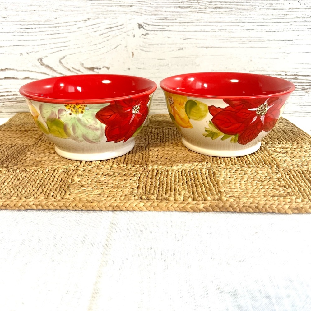 COPY - The pioneer woman bowls poinsettia replacement decor